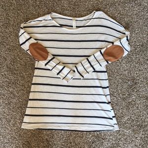 Women’s striped long sleeve tee